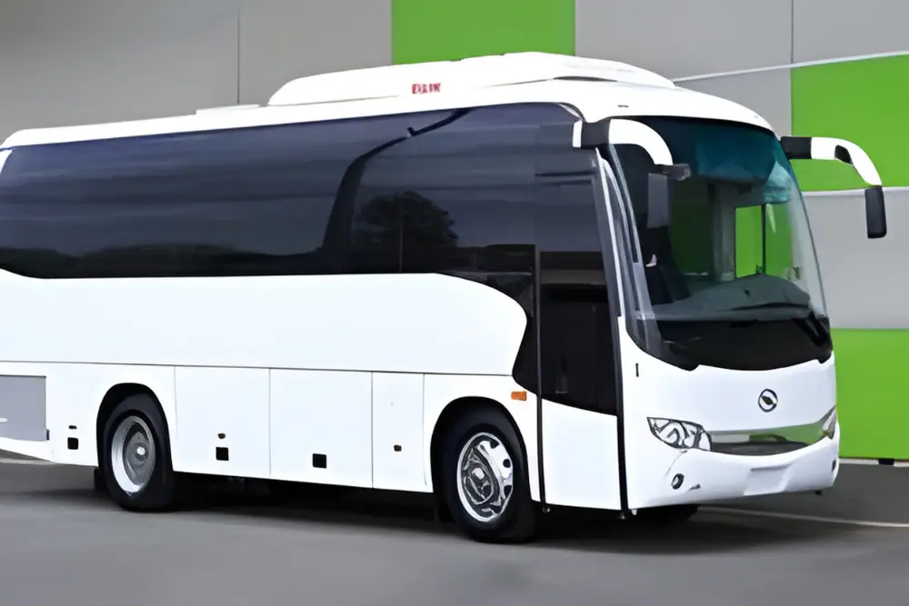 30 seater bus rental Dubai for group transport
