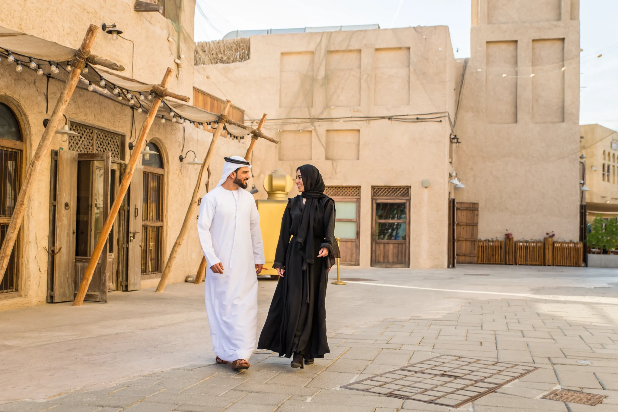 Abu Dhabi to Al Ain Tour Transport with Luxury Bus & Minivan