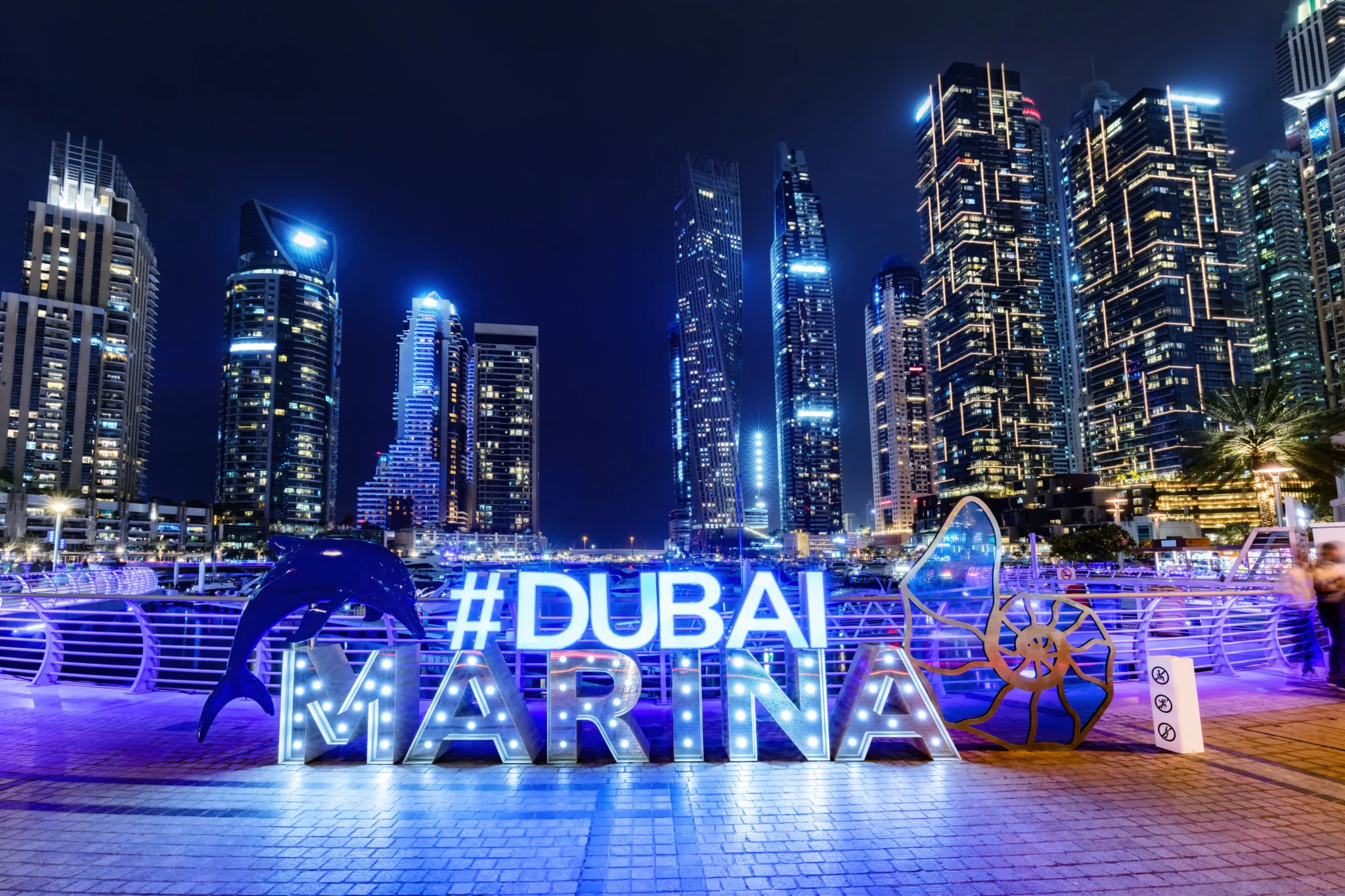 Luxury yacht tour transport service for tourists at Dubai Marina